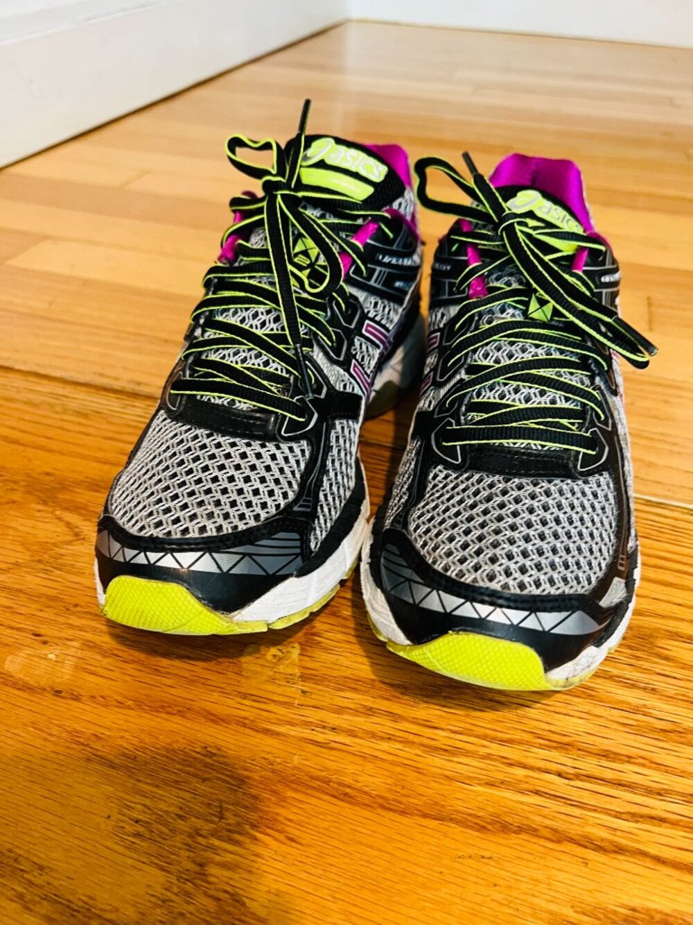 ASICS GT-2000 Running Walking Sneakers Shoes Silver Purple Womens Size 10.5 - Picture 4 of 16